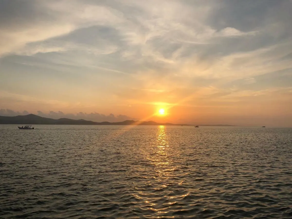 Kolovare Beachfront Apartment location